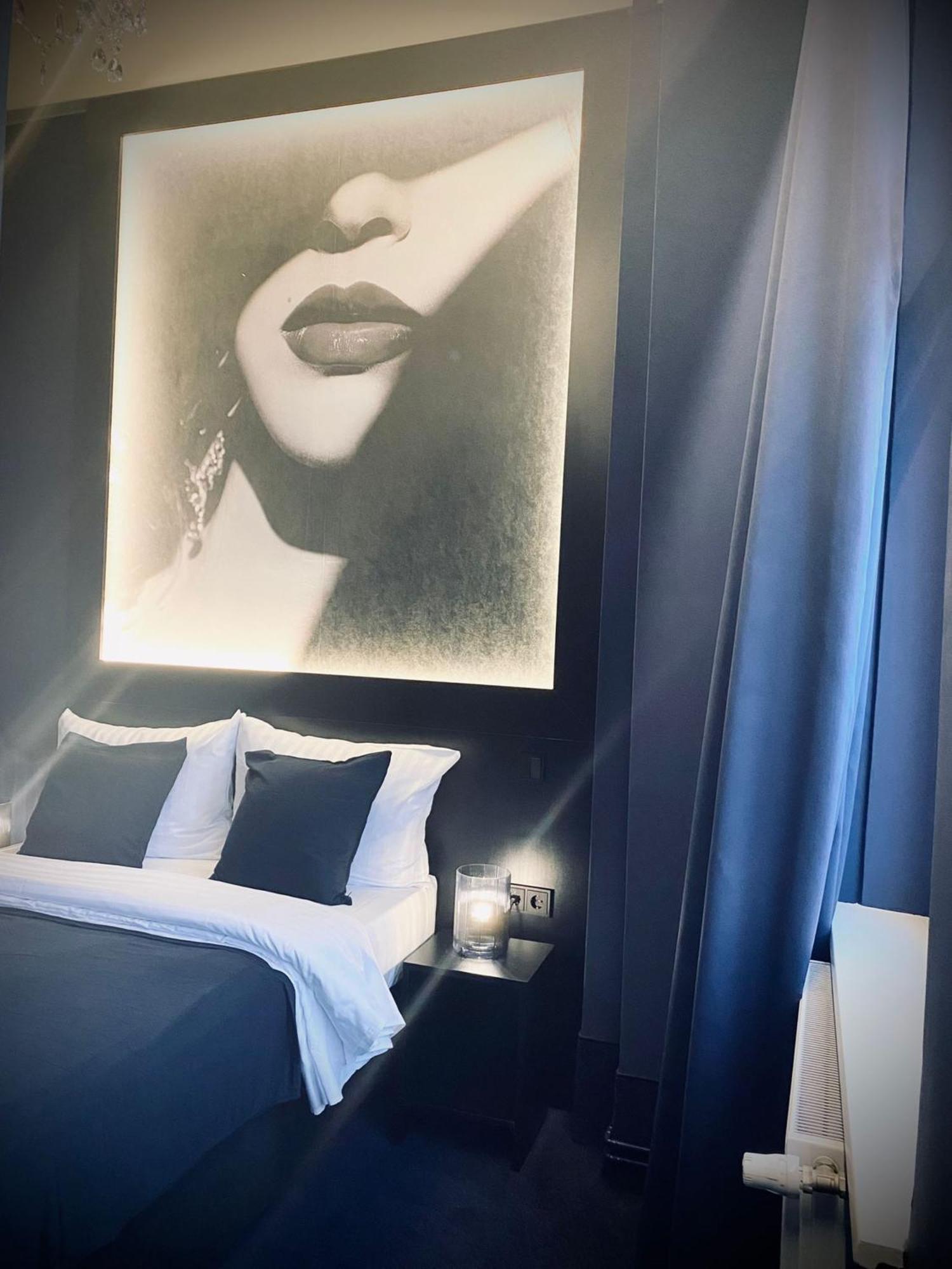 Sleephotels Casino Hamburg Oda fotoğraf